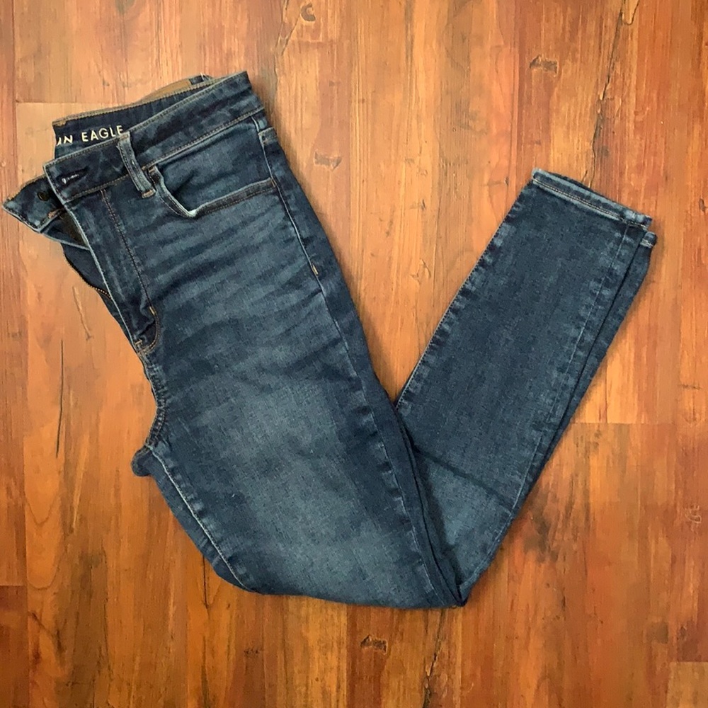 American Eagle skinny jeans